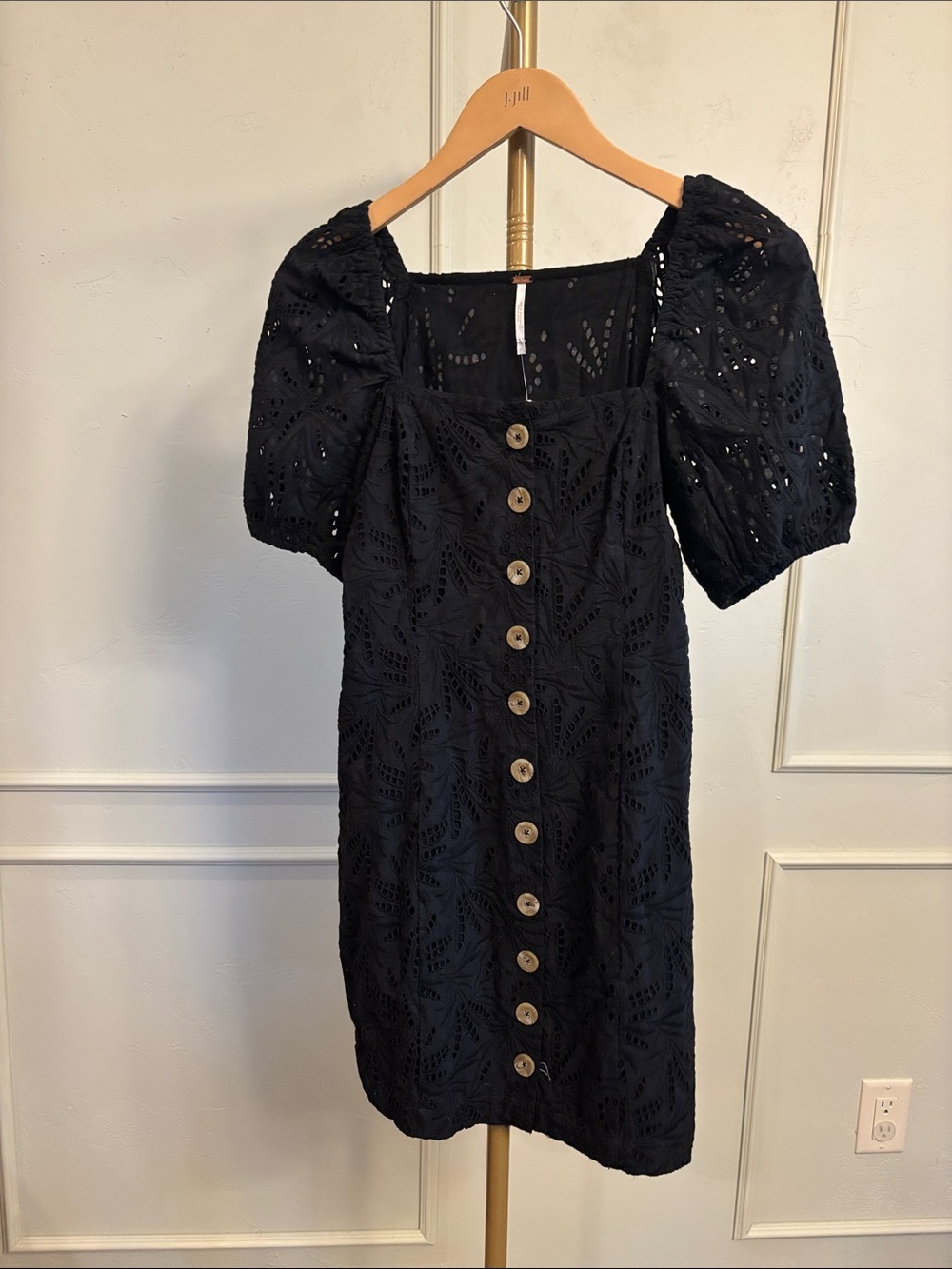 Free People Puff-Sleeve Button-Front Mini Dress Black Sz 0 - Picture 1 of 3